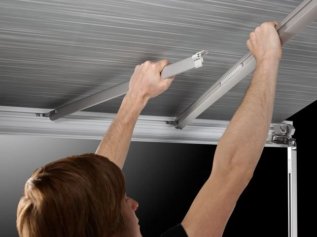 Thule 5200 Cassetteluifel Wit 5 Thule 5200 Cassetteluifel Wit - Image 3